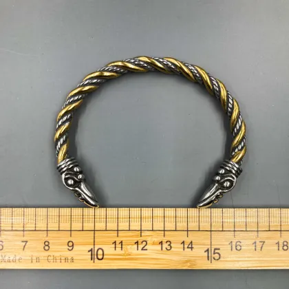 2023 Hot Sale Viking Stainless Steel Odin's Gold Raven Heads Bracelet