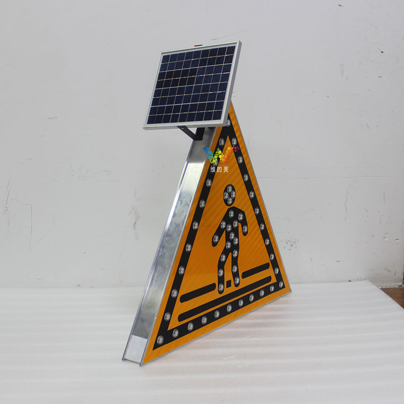 led-triangle-traffic-sign-flashing-4