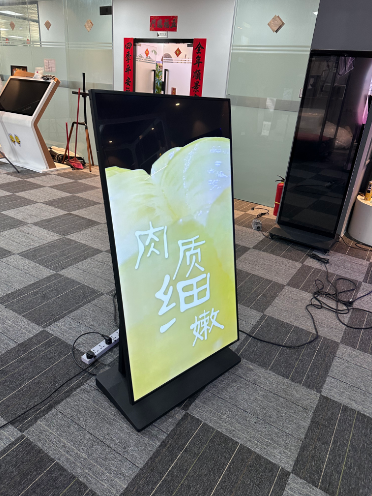 İç mekanda zahmetsiz yer değiştirme için endüstriyel sınıf sessiz kauçuk tekerlekler