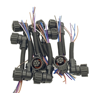 Universal 7 Pin Tail Lamp Wire Harness Plug for Volvo FH FM Truck Trailer Spare Parts