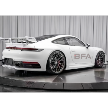 Upgraded TKT Dry Carbon Fiber Rear Lip Bumper for New Porsche 911 992