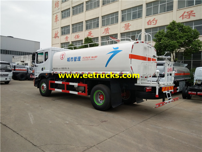 Street Water Tanker Vehicle