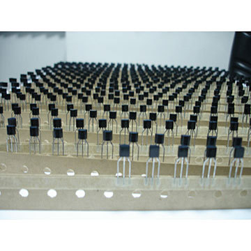 MCR100-6, EC103D, BT169D, CM945 Thyristor
