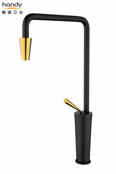 7-shaped black and golden kitchen mixer faucet