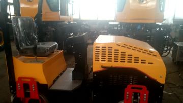 Mini compattatore vibrante a doppio tamburo economico da 2 tonnellate, rullo compressore in vendita in vendita