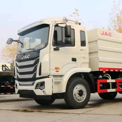 Jianghuai Ge'erfa K5L Compressed Garbage Truck, with a horsepower of 180, a 4X2 drive configuration
