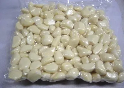 Peeled garlic for making garlic flakes garlic puree