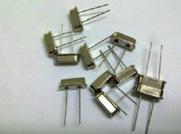 High Stability Quartz Crystal Oscillator Hc-49/s 3.2 ~ 90 Mhz 