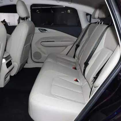 SAIC Wuling Starlight PHEV: 1100KM Range Hybrid Electric Sedan at Affordable Prices