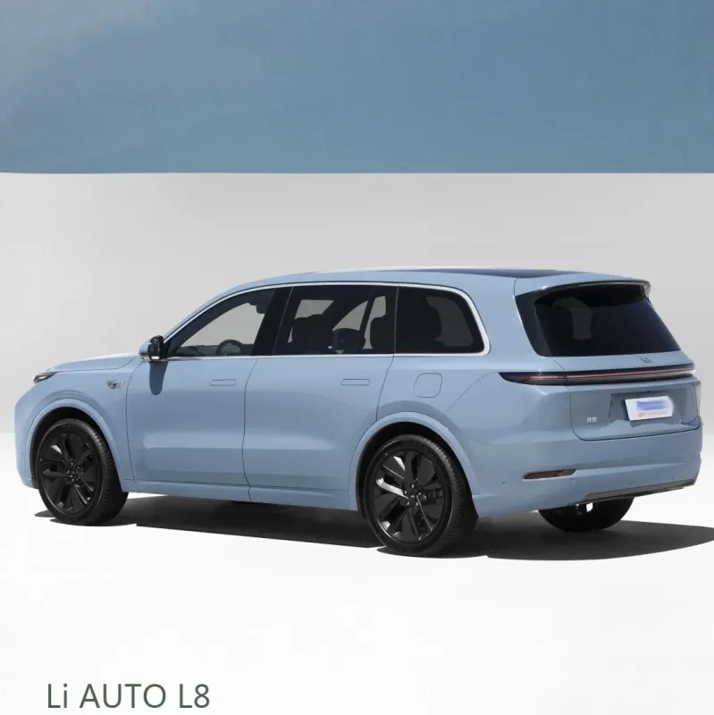 2024 L8 4WD Hybrid SUV in Excellent Condition