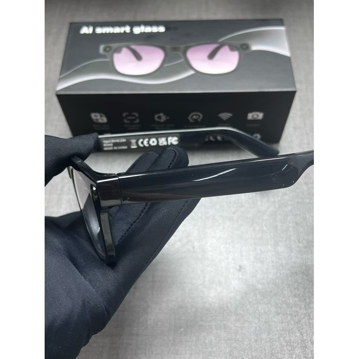 Gafas inteligentes Y01 con superficie de alto brillo, memoria grande de 4GB + 32GB, cámara HD de 8MP, grabación de vídeo manos libres, traducción en tiempo Real Sm