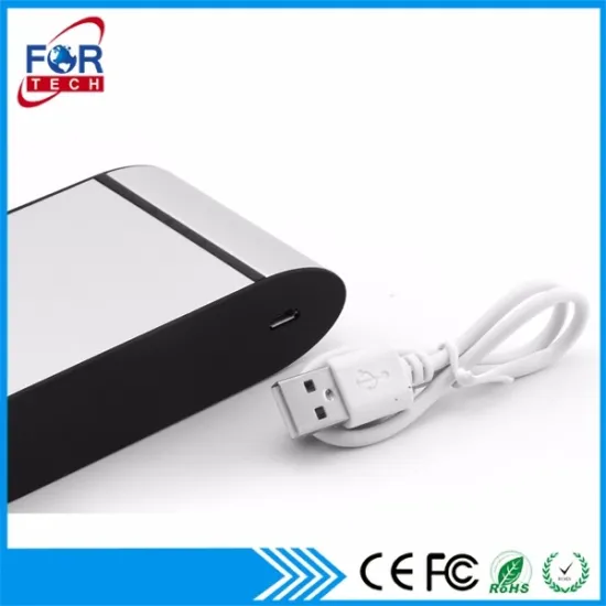 China Leatast Products New USB Universal Travel Charger for Tablet 9000mAh