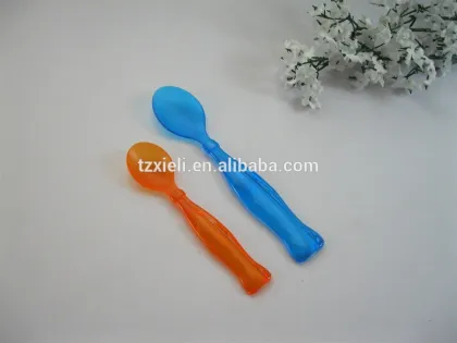 plastic spoon,children spoon