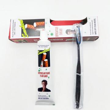 Pasta de dientes de blanqueamiento de fumadores de muestra gratis