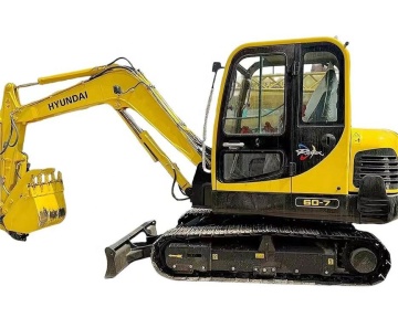 High-Performing Used 6 Ton Hyundai 60-7 Excavator Made in Korea