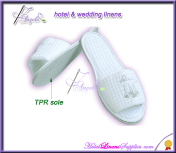 open-toe cotton waffle custom hotel slippers with EVA sole, embroidered logo