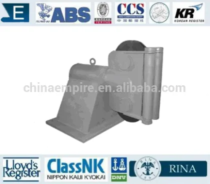 Marine universal swivel fairlead