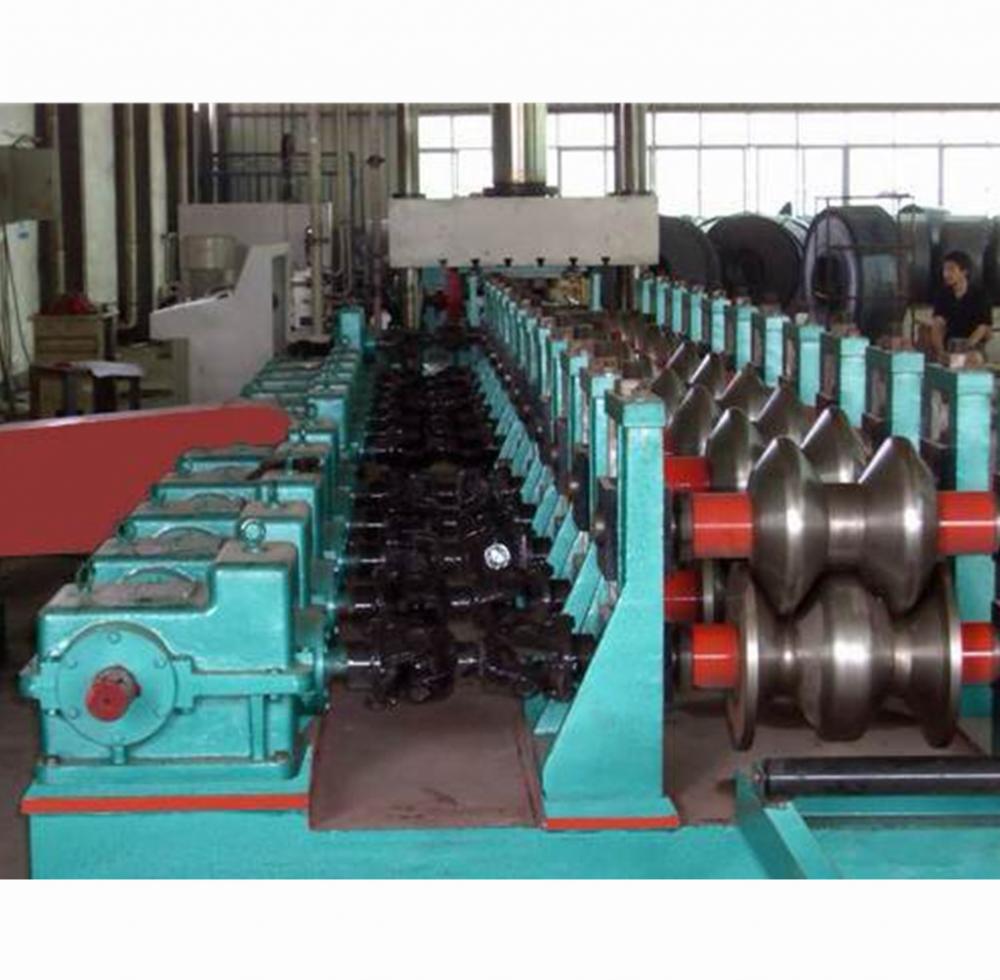 W Beam Highway Guardrail Making Roll Forming Machine