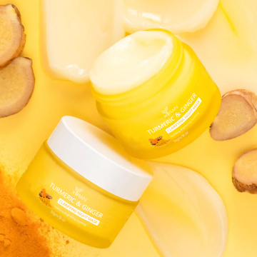 Organic Turmeric Ginger Face Mask for Brightening Dark Spots and Clarifying Skin