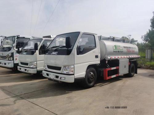 JMC Ekspor truk tangki oli 5000 liter