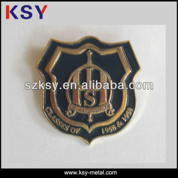 Factory price souvenir metal badges in shenzhen