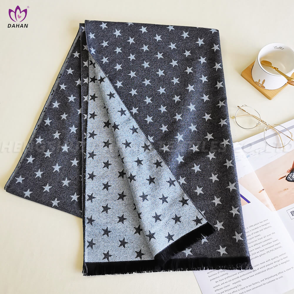 Bk109 Star Jacquard Tassel Scarf 3