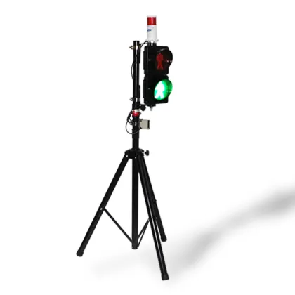 100mm Children's teaching pedestrian traffic lights