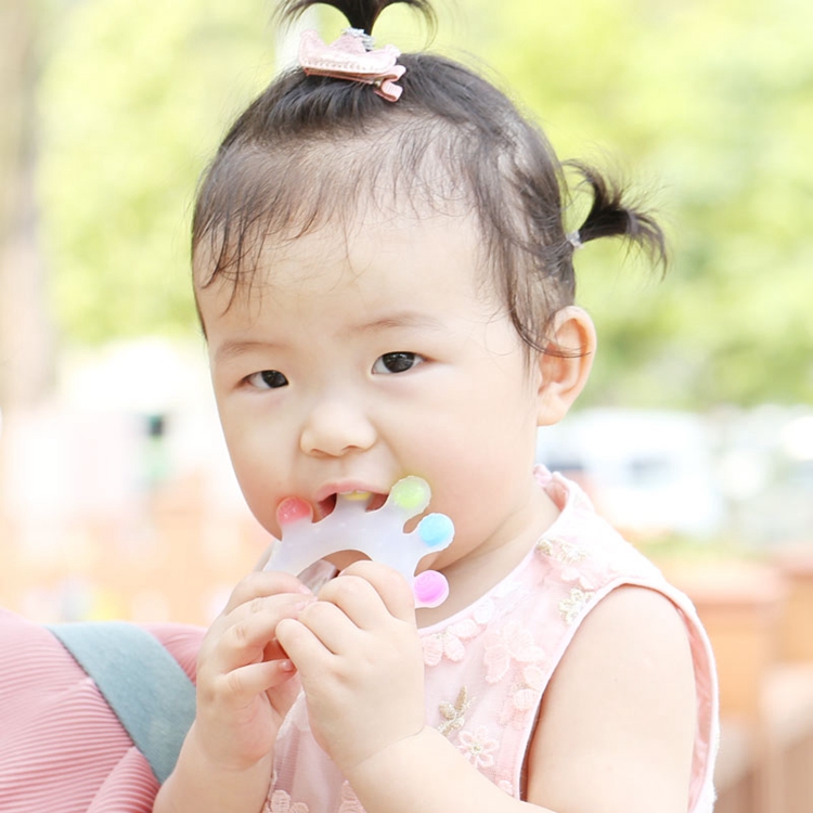silicone teether (14)