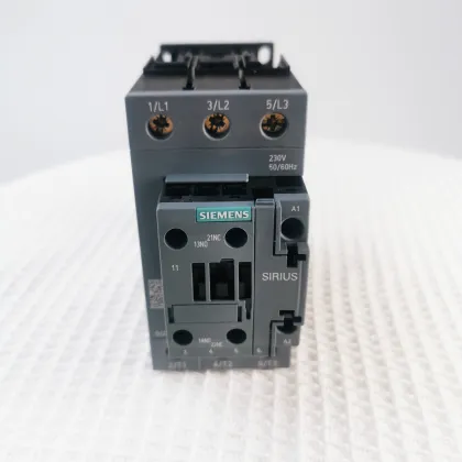 Siemens 3RT2037-1AL20 SIRIUS Contactor 3 Poles 250 kW Auxiliary Contact