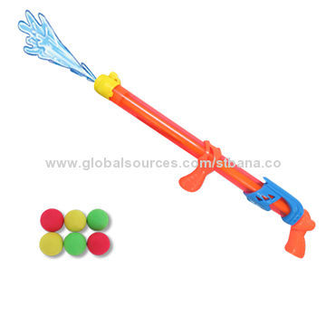 Transparent Toys Water Gun with Handle (Include 6 Pieces EVA Ball)