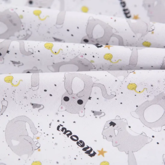 Hot Sale Custom Digital Printed 100% Cotton Eco-Friendly Canvas Fabric for Dress in Karachi