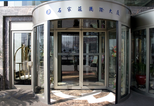 Two-wing Revolving Doors for International Buildings