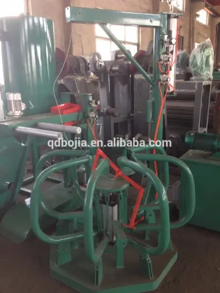 Environment friendly old tire retreading machine