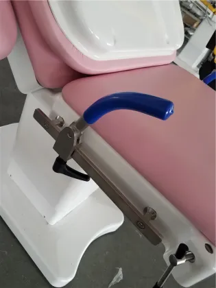 Table Lifting 300mm obstetric delivery table