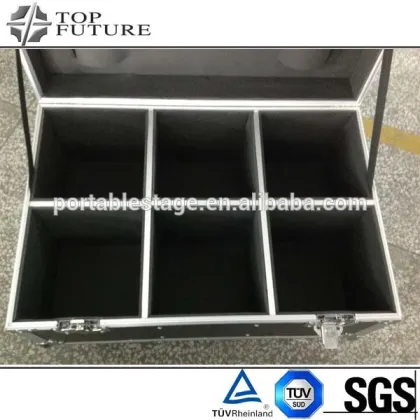 Quality manufacture lighting case with wheel cups