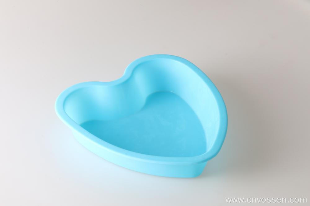 Heart shape silicone baking mold