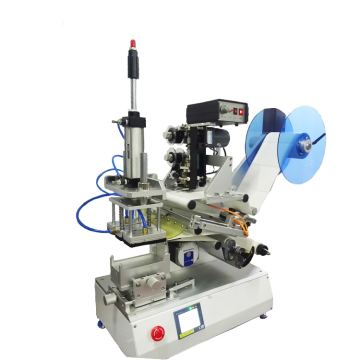 Square Flat Pouch Labeling Machine for Plastic Bags and Bottles