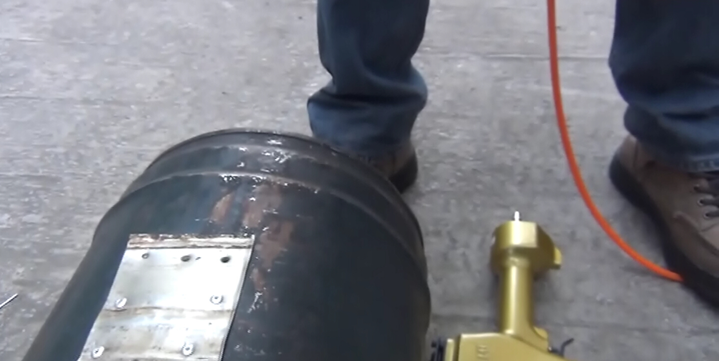 Punch Riveting Connection Between Metal Sheet Punching Air Punch Gun Punch Riveting Connection Between Metal Sheet Punching Air Punch Gun