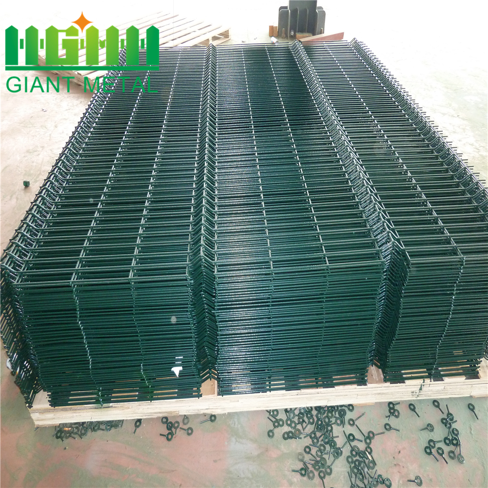 pvc coated triangle bending fence panel