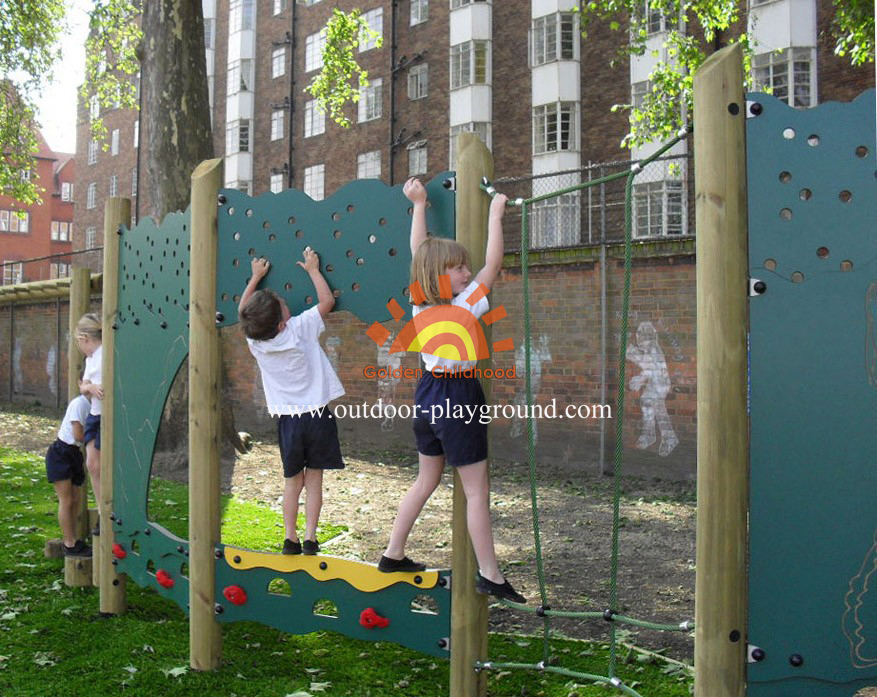 Panel Climber Outdoor Playground For School