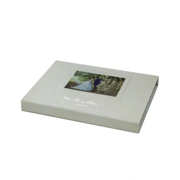 Customized Luxury Wedding Gift Paper Box With Insert