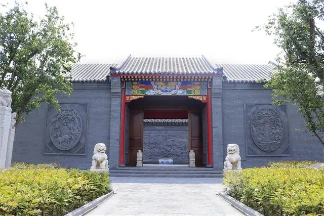 Siheyuan general gate