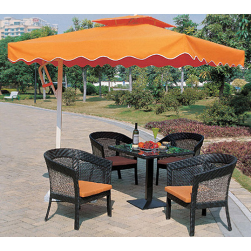 Elegant Cafe PE Wicker Waterproof dining set