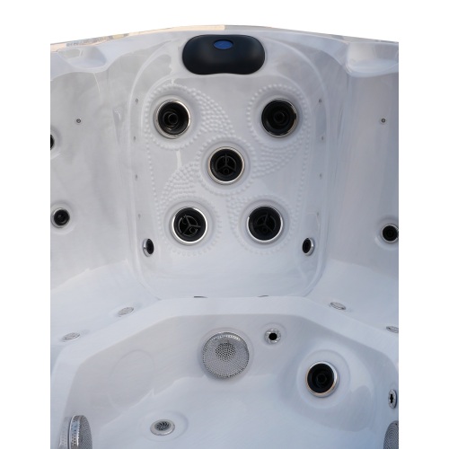 7 Persons Massage Spa Hot Tub