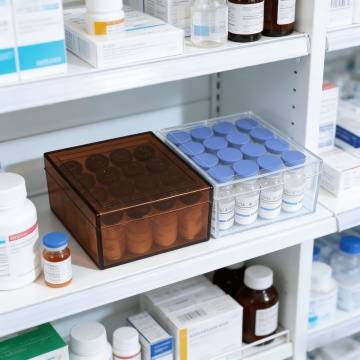 Organizadores de medicamentos com tampa