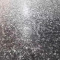 Tôle d'acier au fini mat avec motif craquelé