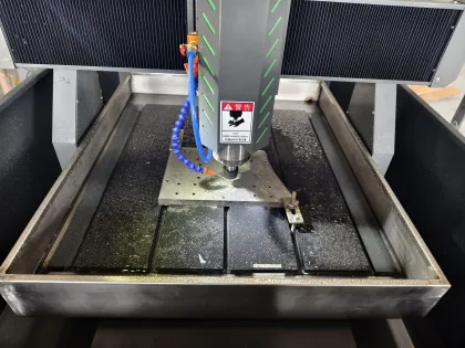 Big Discount Mini Metal Engraving Machinery & CNC Milling Machines for Mold Making