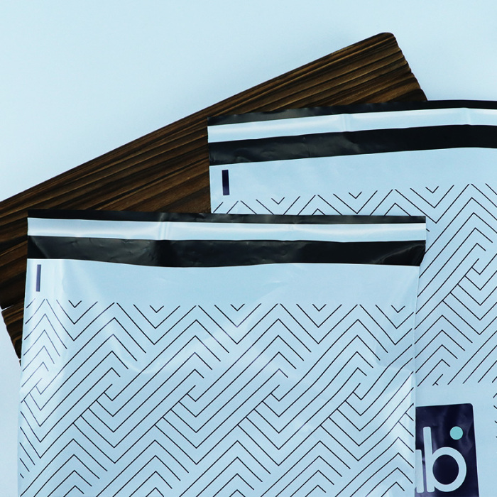 ပို့ဆောင်မှုအတွက် Standard Poly Mailers