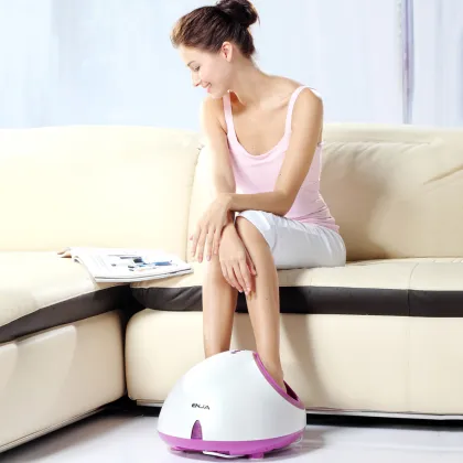 Shiatsu kneading rolling foot massager with heat