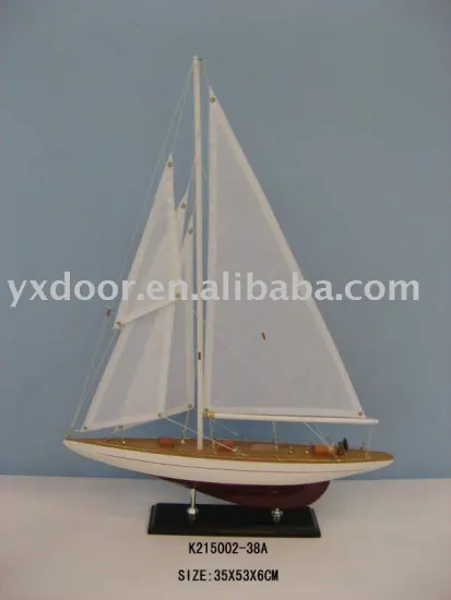 Classic Antique ship model / wood model ship / good quality and paint!
